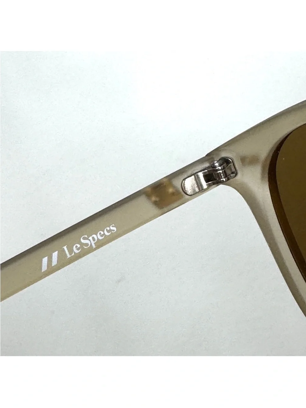 LE SPECS Bandwagon NEW Sunglasses Matte Stone Frame With Copper Mirror Lens NEW